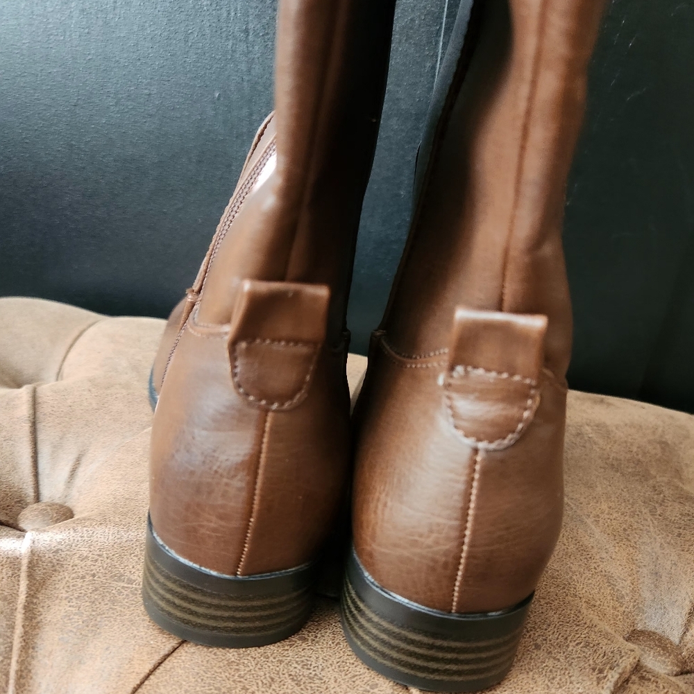 Universal Thread Women's Brown Tall Zip Up Boots Size 6 - Picture 5 of 9